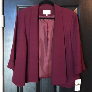 Alberto Makali maroon blazer, never worn, tag on